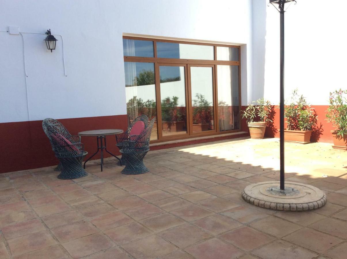 Santa Marta Complejo Rural Con Pista De Padel Archidona Exterior foto