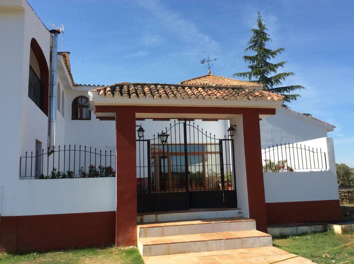 Santa Marta Complejo Rural Con Pista De Padel Archidona Exterior foto